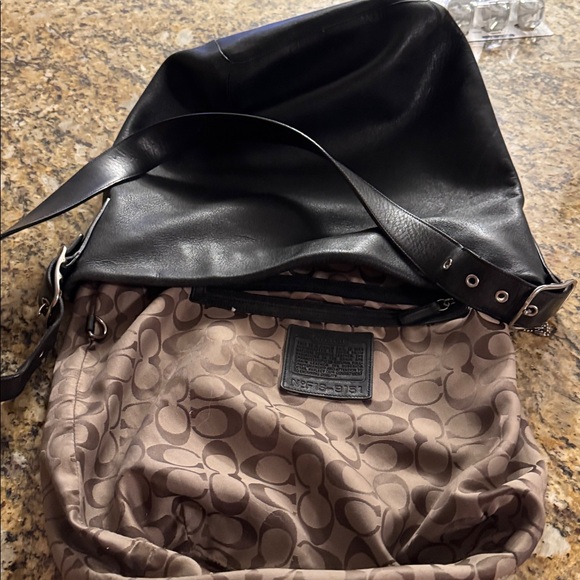 Coach 9151 Legacy Vintage Bucket Shoulder Hobo Bag Black Leather with Silver Tag - Picture 3 of 7